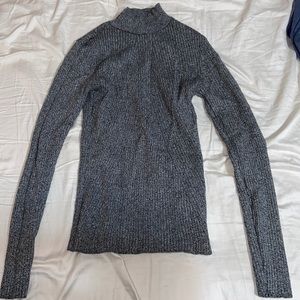 H&M grey sweater